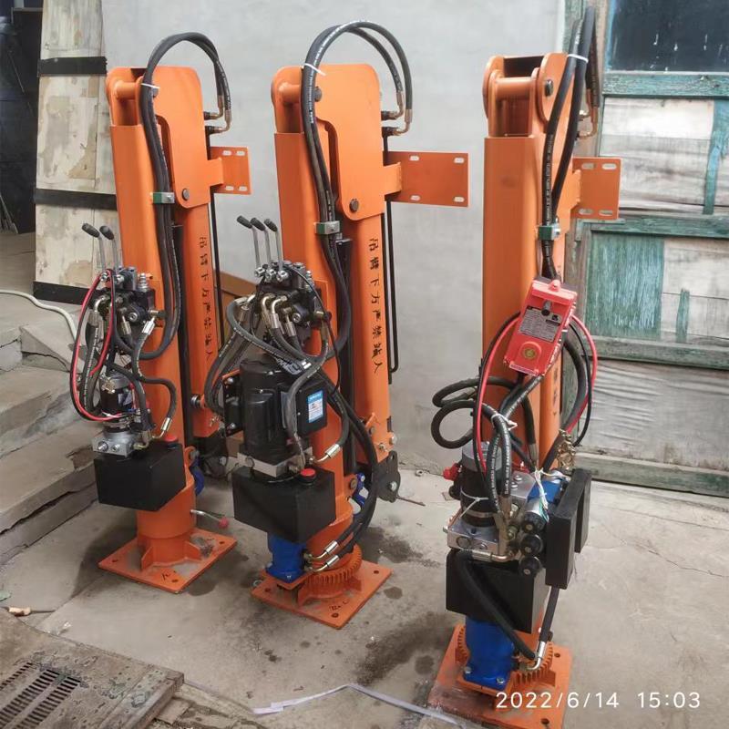 高平市重汽蓝牌随车吊 3.2吨 国六动力强 液压驱动 农用自卸起重机